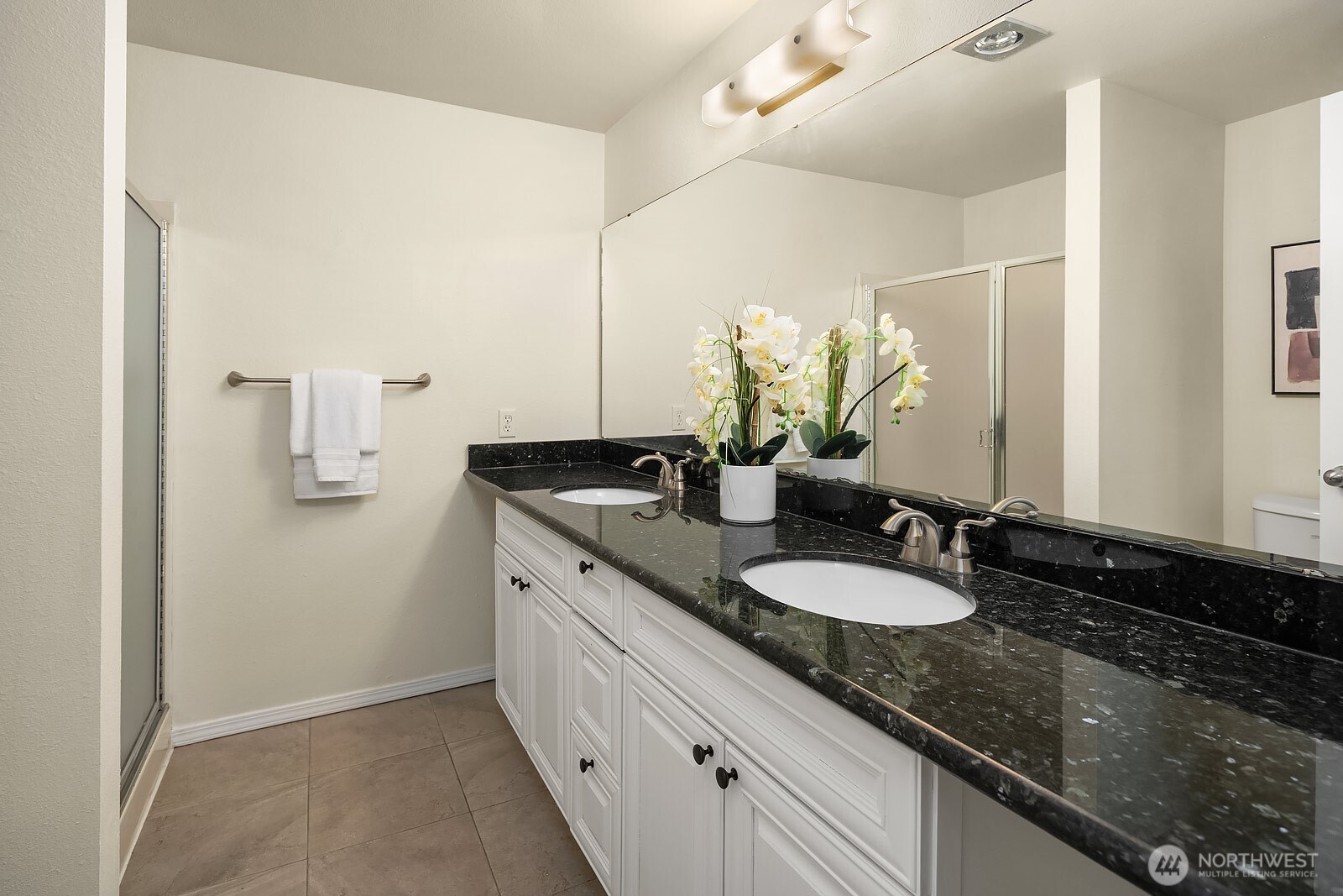 12828 SE 41st Lane #C103, Bellevue, WA 98006
