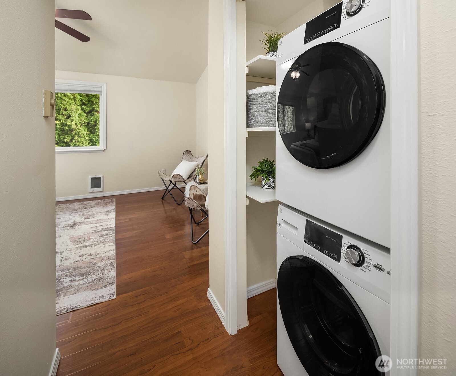 12828 SE 41st Lane #C103, Bellevue, WA 98006
