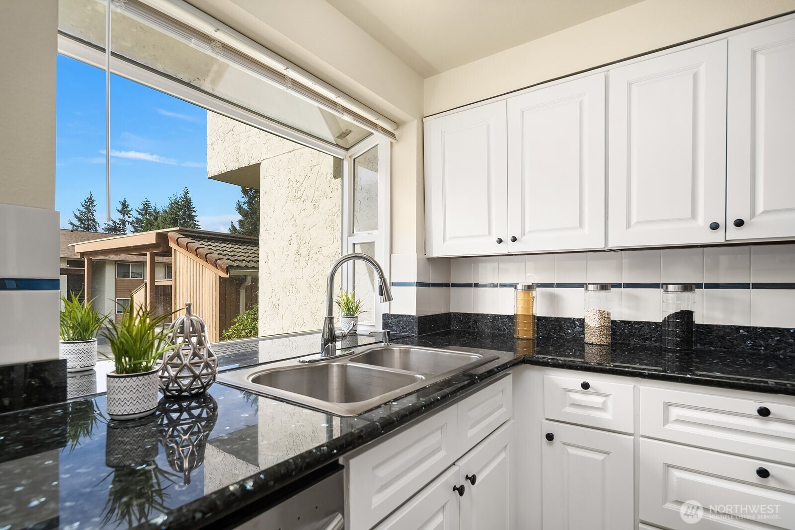 12828 SE 41st Lane #C103, Bellevue, WA 98006