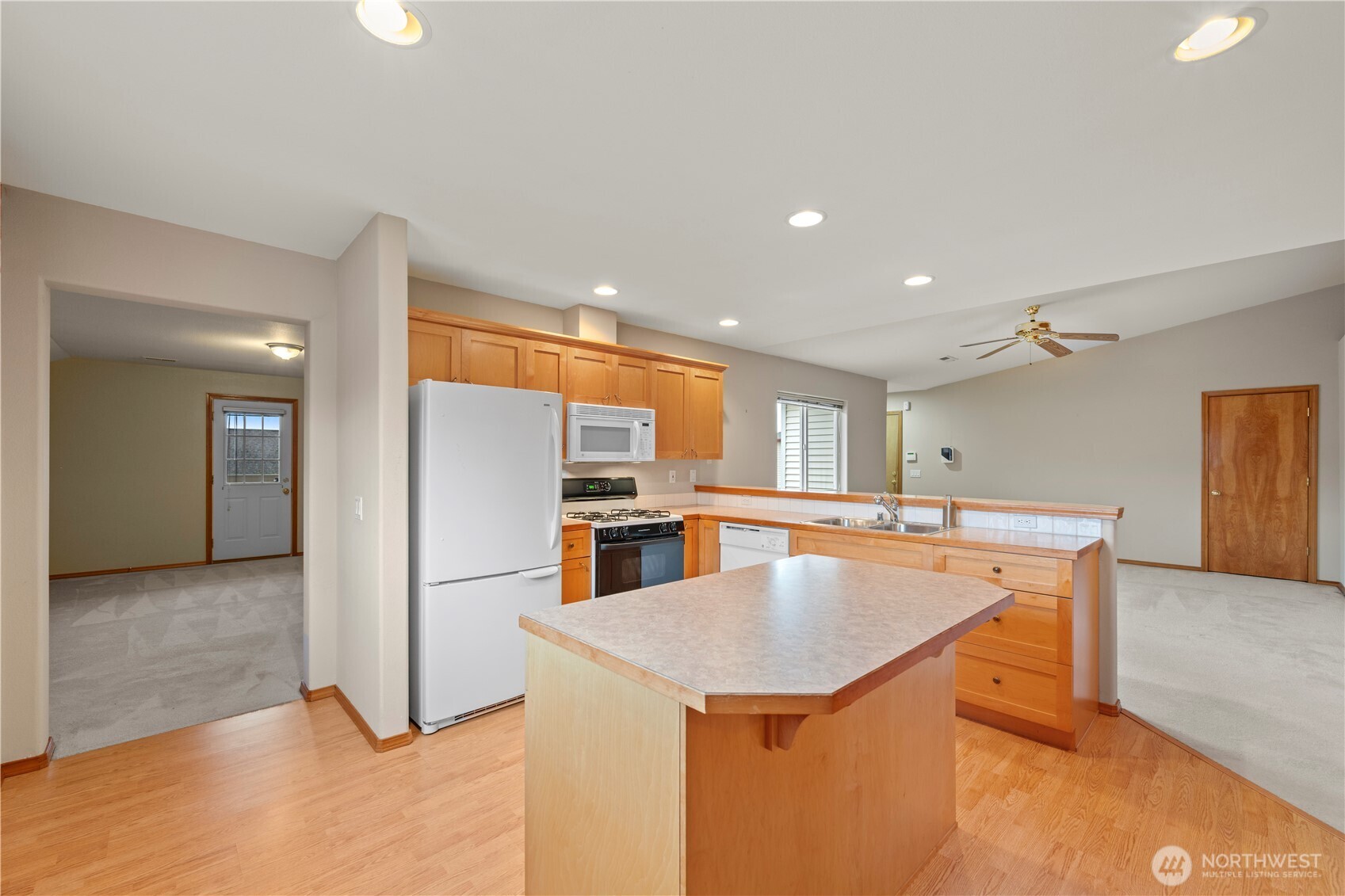 739 Cascade Palms Court #739, Sedro Woolley, WA 98284