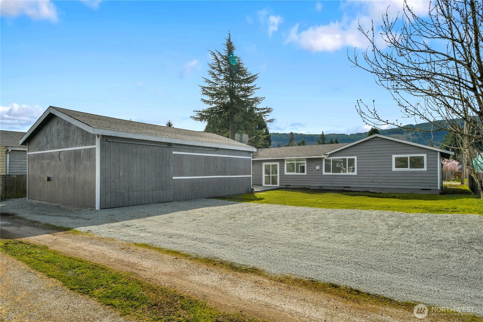 1006 Fidalgo Street , Sedro Woolley, WA 98284