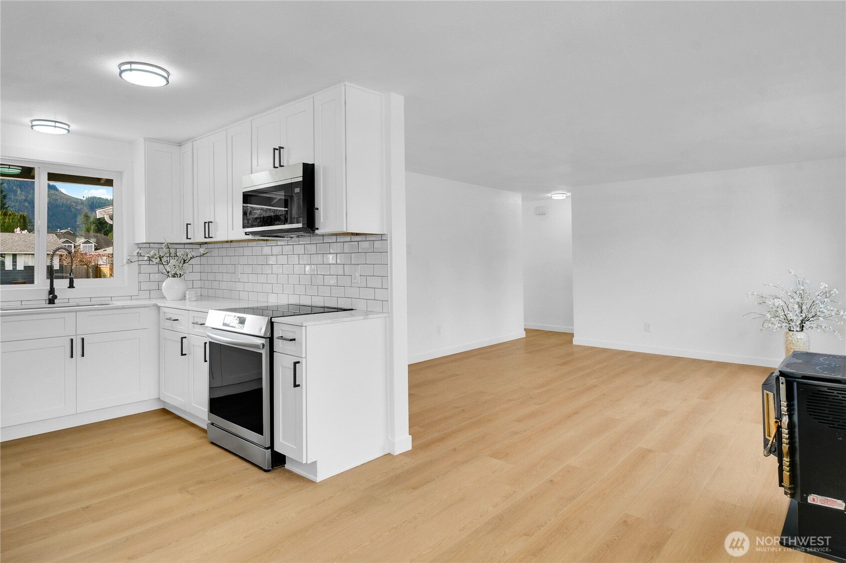 1006 Fidalgo Street , Sedro Woolley, WA 98284