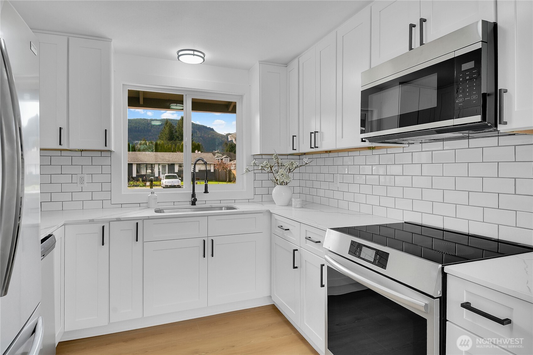 1006 Fidalgo Street , Sedro Woolley, WA 98284