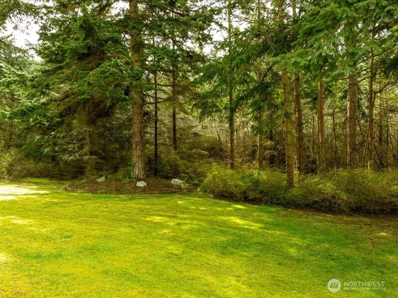 2047 Briarwood Drive , Oak Harbor, WA 98277