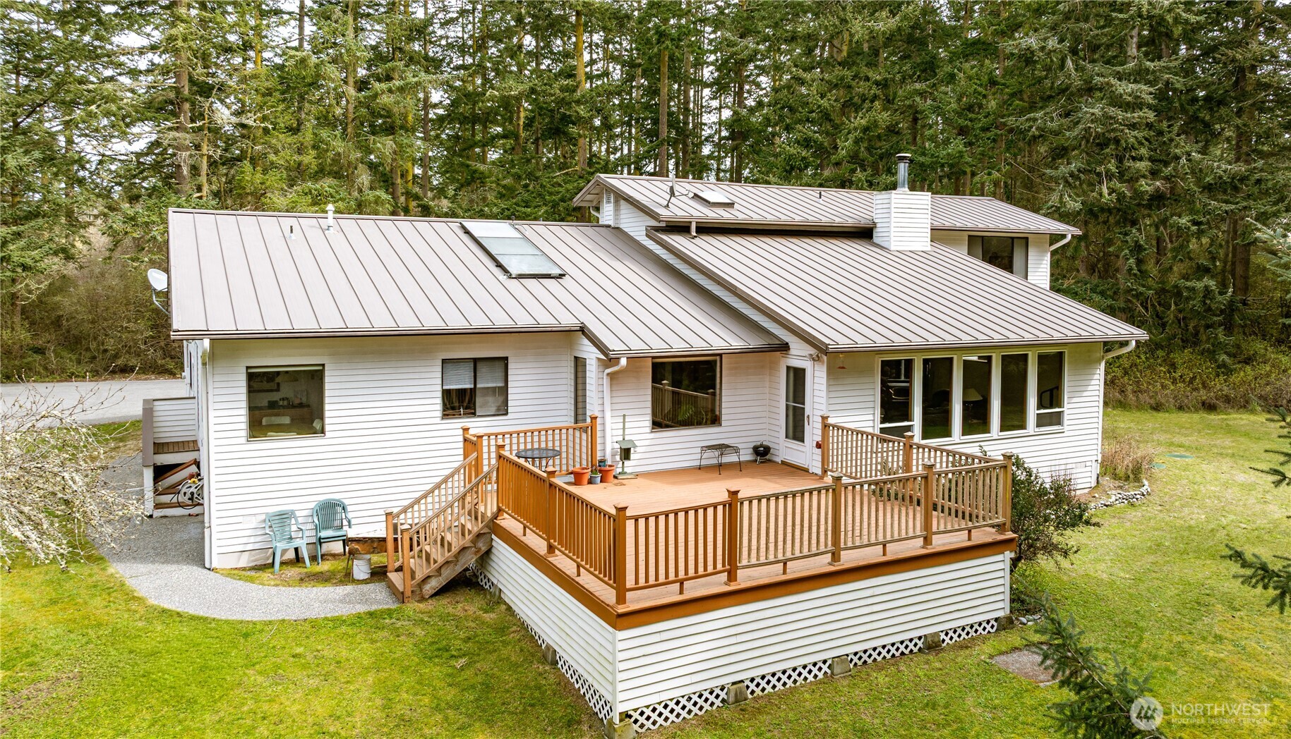 2047 Briarwood Drive , Oak Harbor, WA 98277