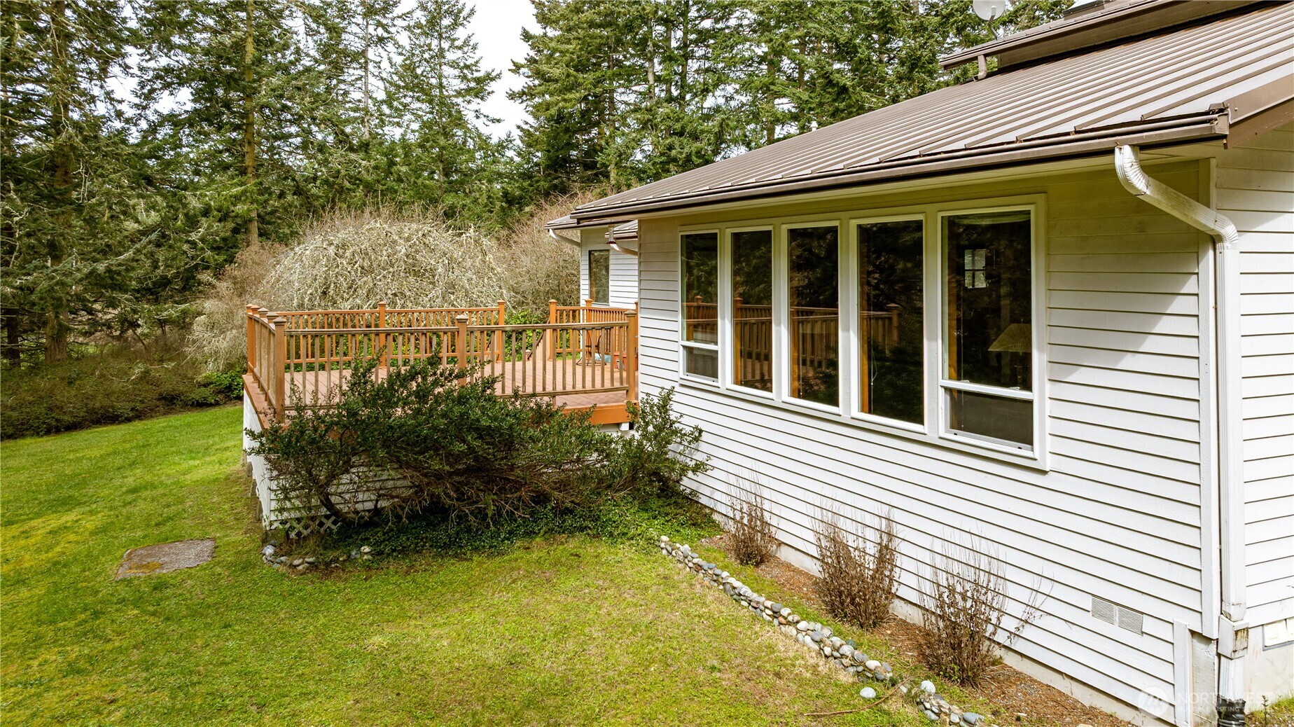 2047 Briarwood Drive , Oak Harbor, WA 98277