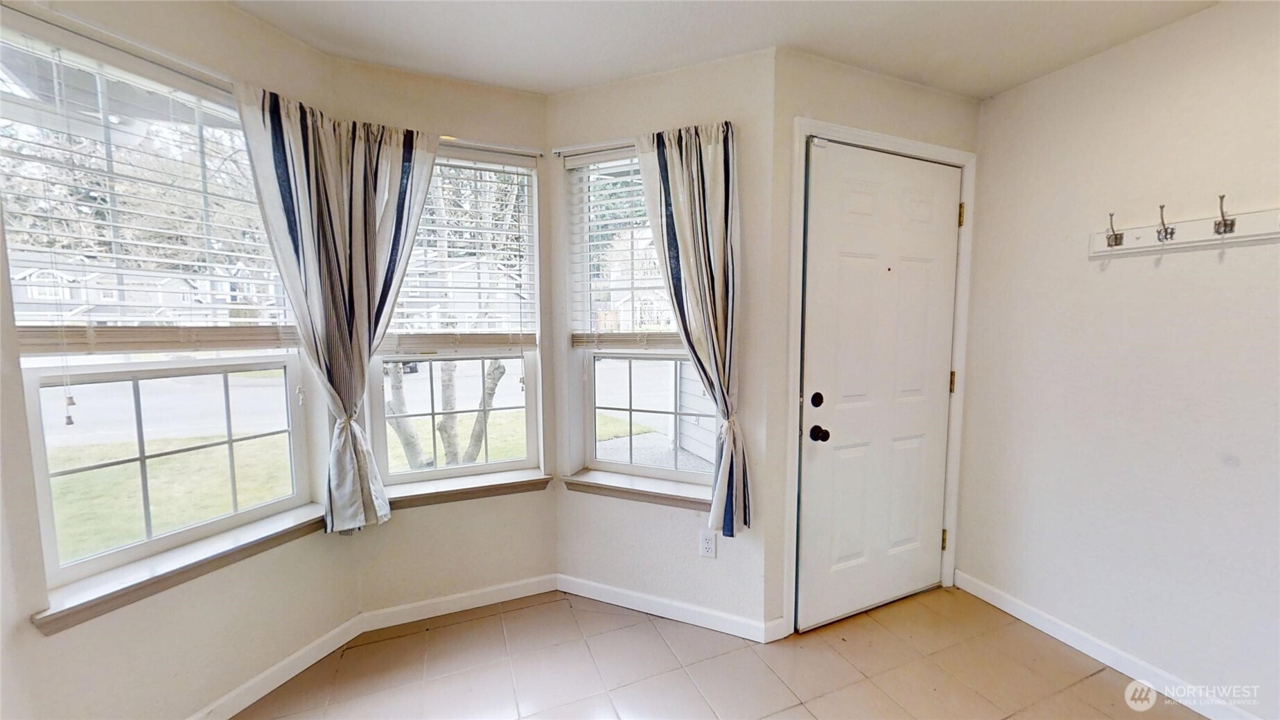 6039 Merlot Lane SE, Lacey, WA 98513