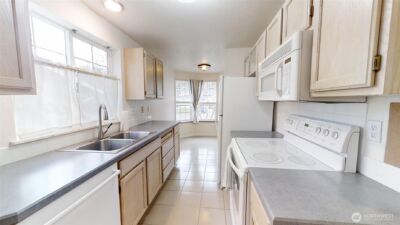 6039 Merlot Lane SE, Lacey, WA 98513 - Photo 4