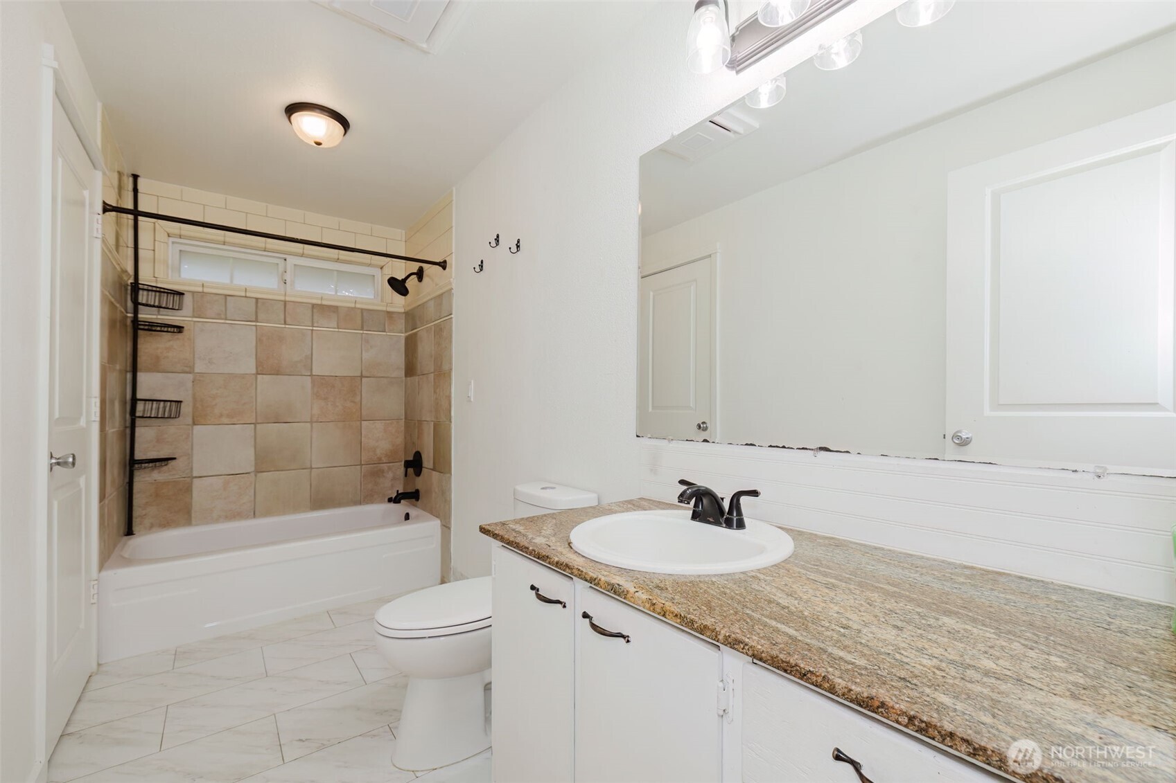 2437 Red Spruce Drive SE, Port Orchard, WA 98366