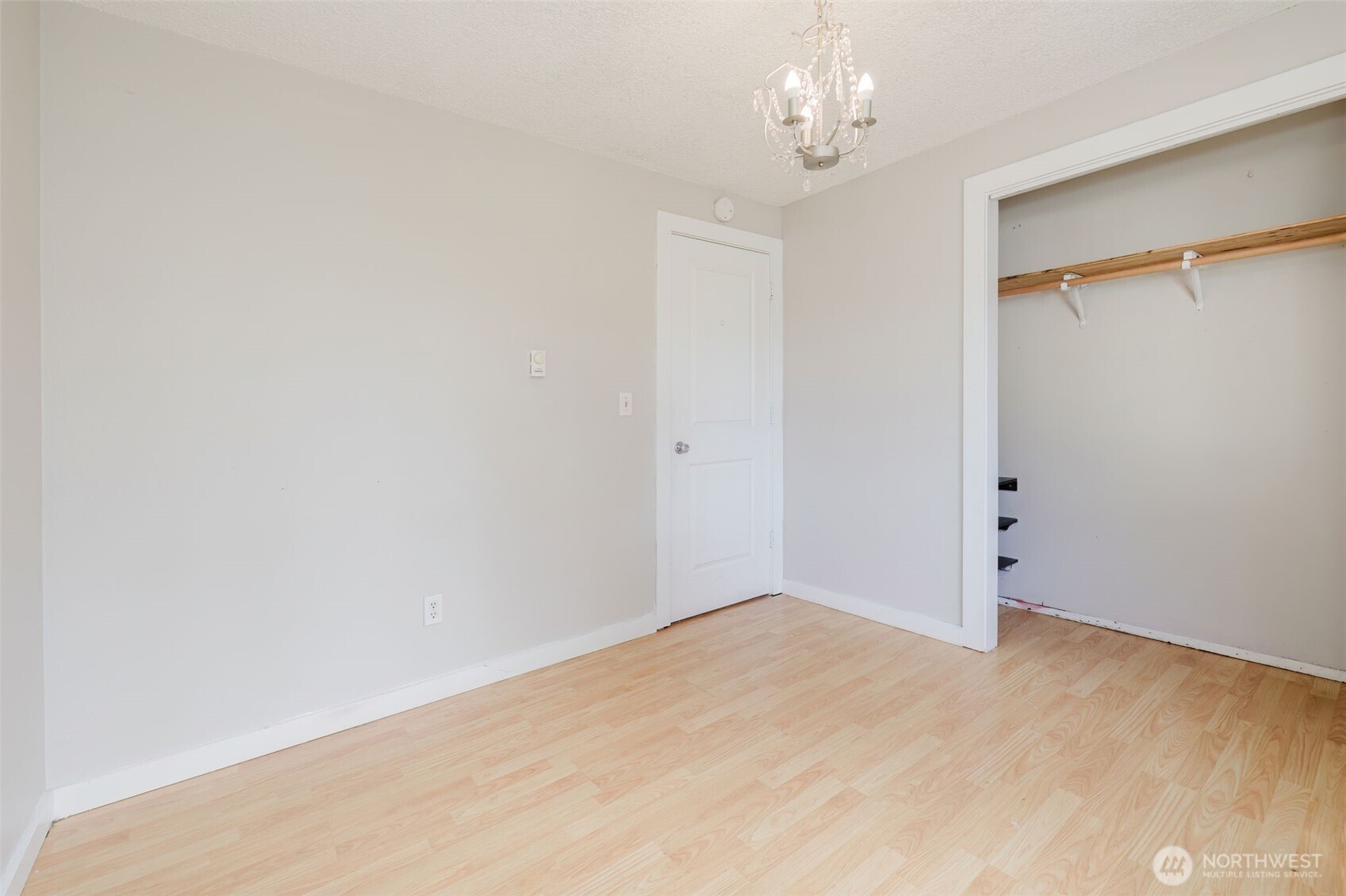 2437 Red Spruce Drive SE, Port Orchard, WA 98366