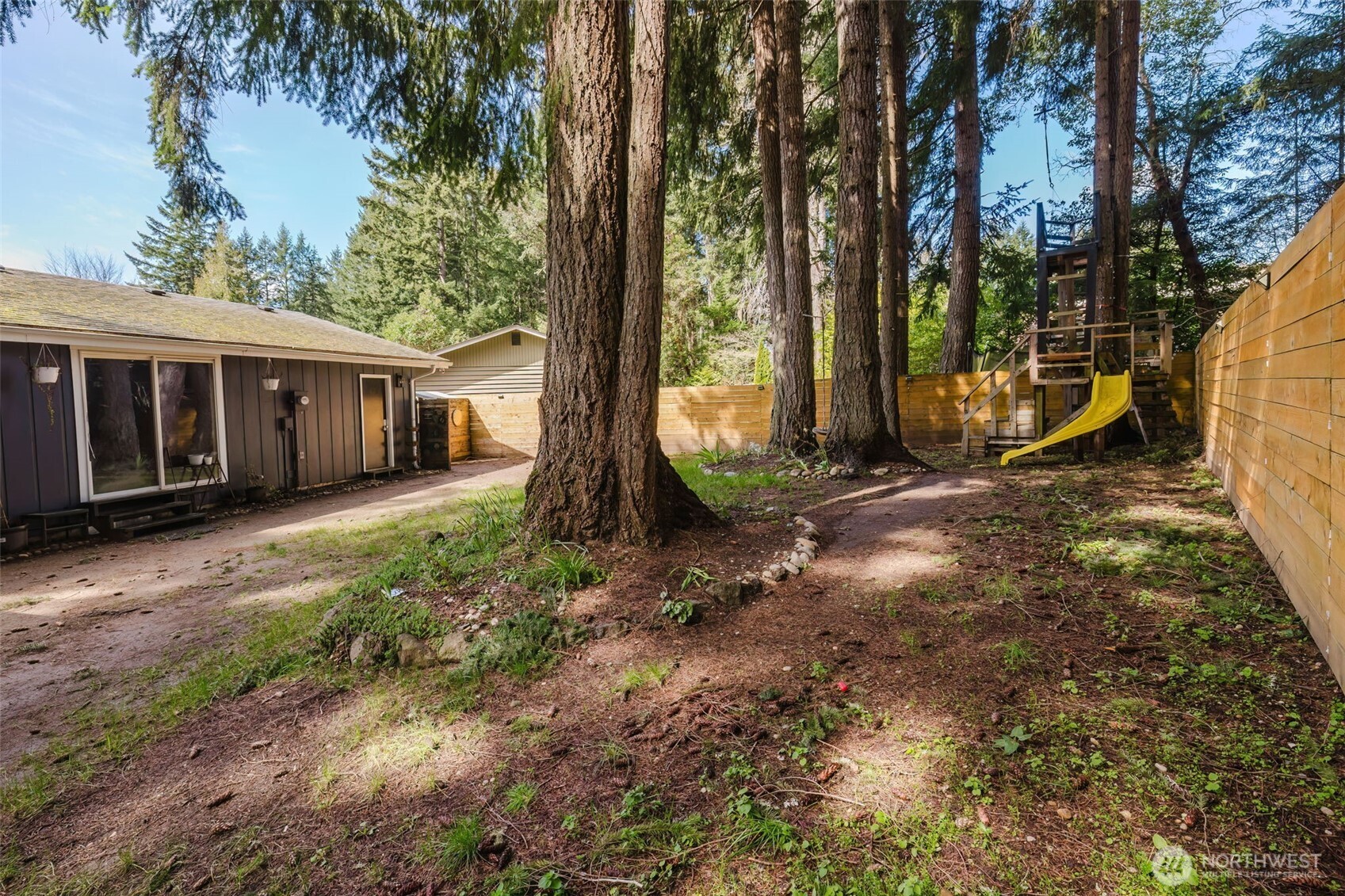 2437 Red Spruce Drive SE, Port Orchard, WA 98366