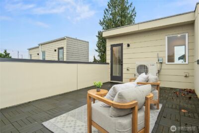 4758 Greenlake Way N, Seattle, WA 98103 - Photo 22