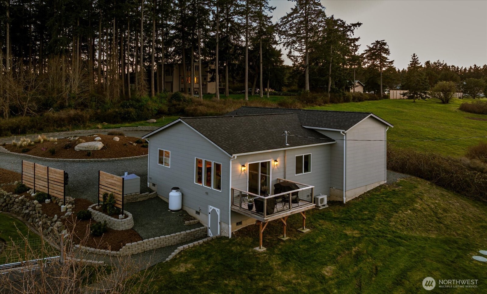 1387 Scenic Heights Road , Oak Harbor, WA 98277