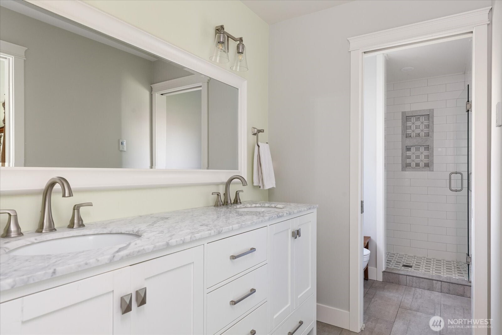 1387 Scenic Heights Road , Oak Harbor, WA 98277