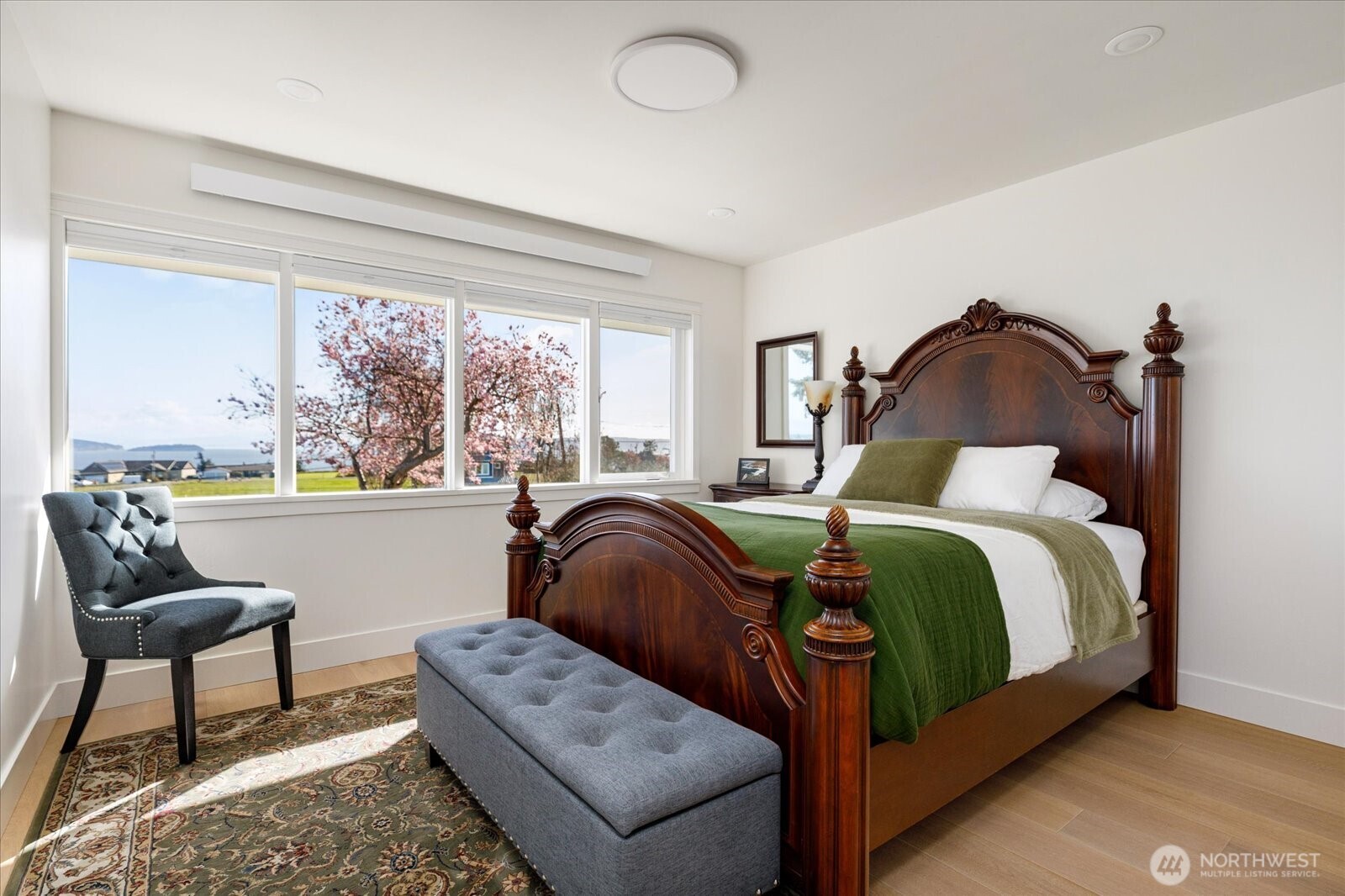 1387 Scenic Heights Road , Oak Harbor, WA 98277