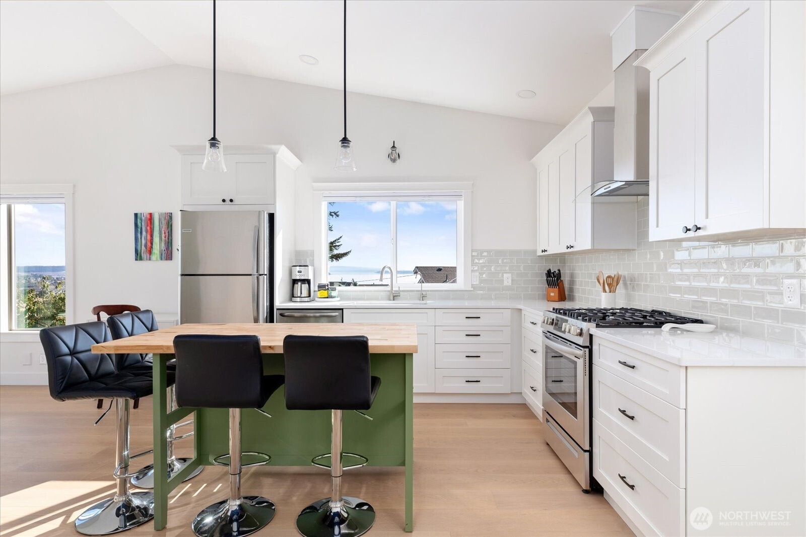 1387 Scenic Heights Road , Oak Harbor, WA 98277