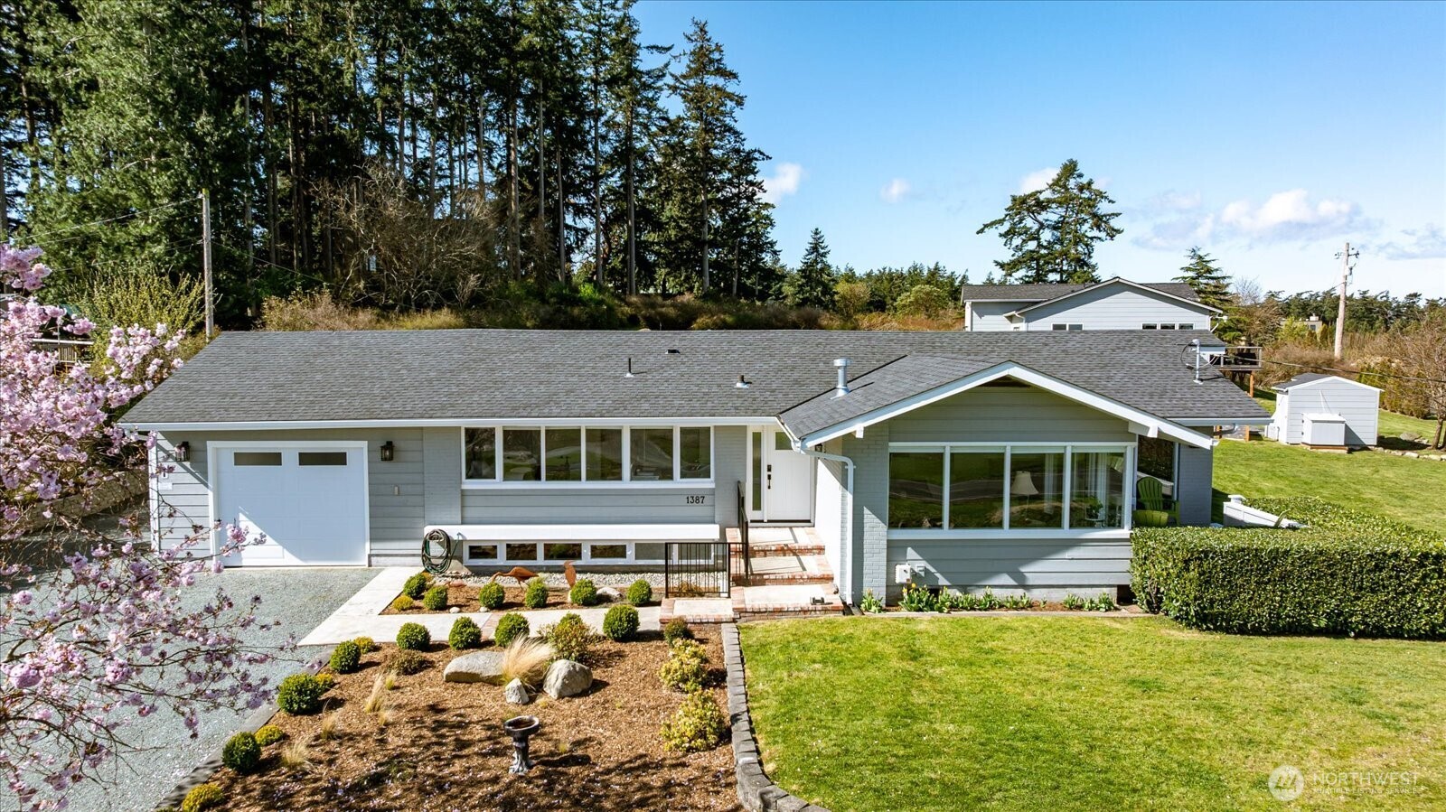 1387 Scenic Heights Road , Oak Harbor, WA 98277