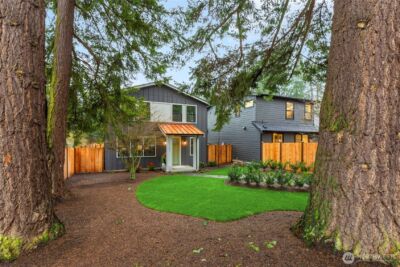 11607 NE 112th Street #2, Kirkland, WA 98033 - Photo 2