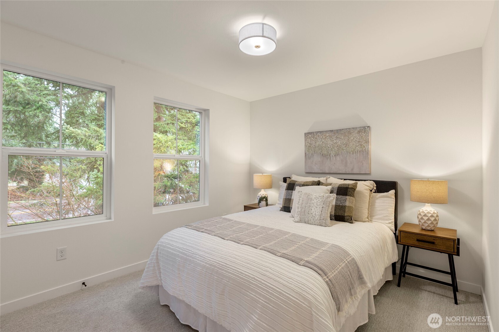 11607 NE 112th Street #2, Kirkland, WA 98033