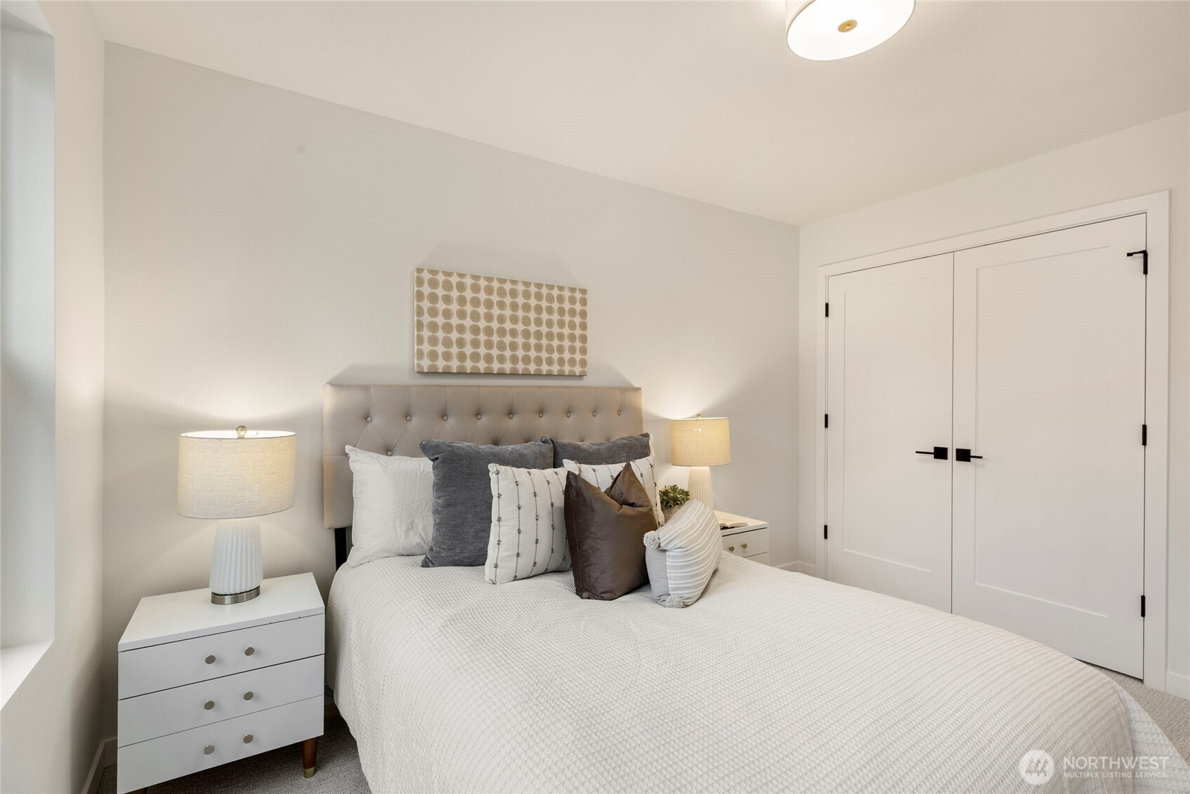 11607 NE 112th Street #2, Kirkland, WA 98033