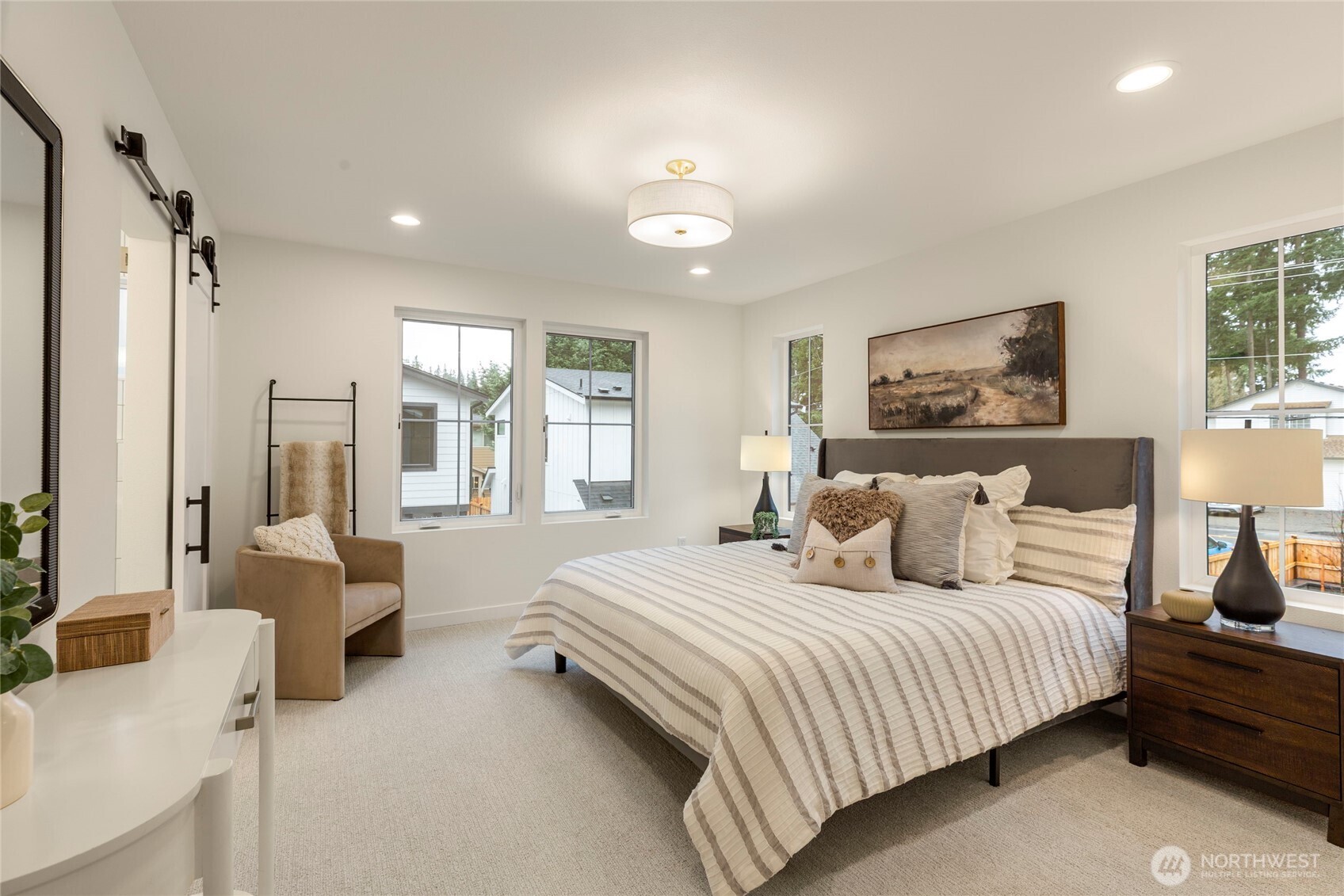 11607 NE 112th Street #2, Kirkland, WA 98033