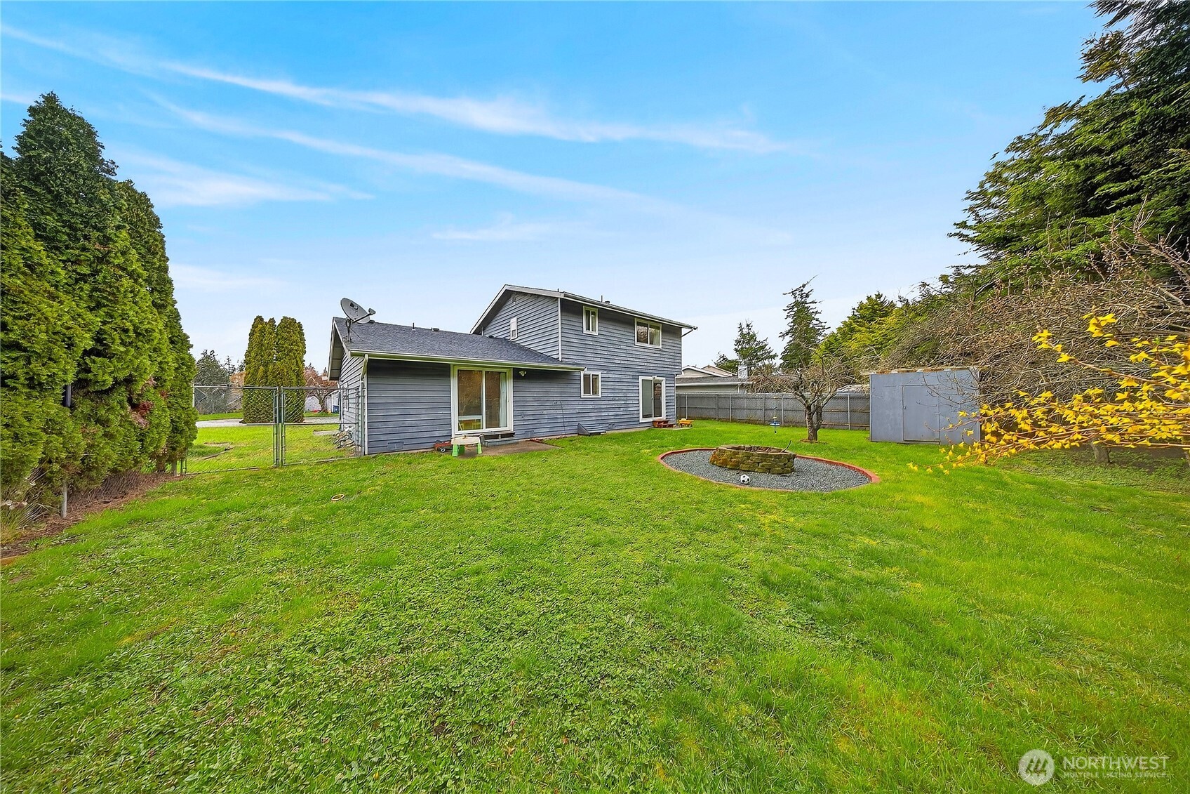 861 NW Haslo Pl , Oak Harbor, WA 98277