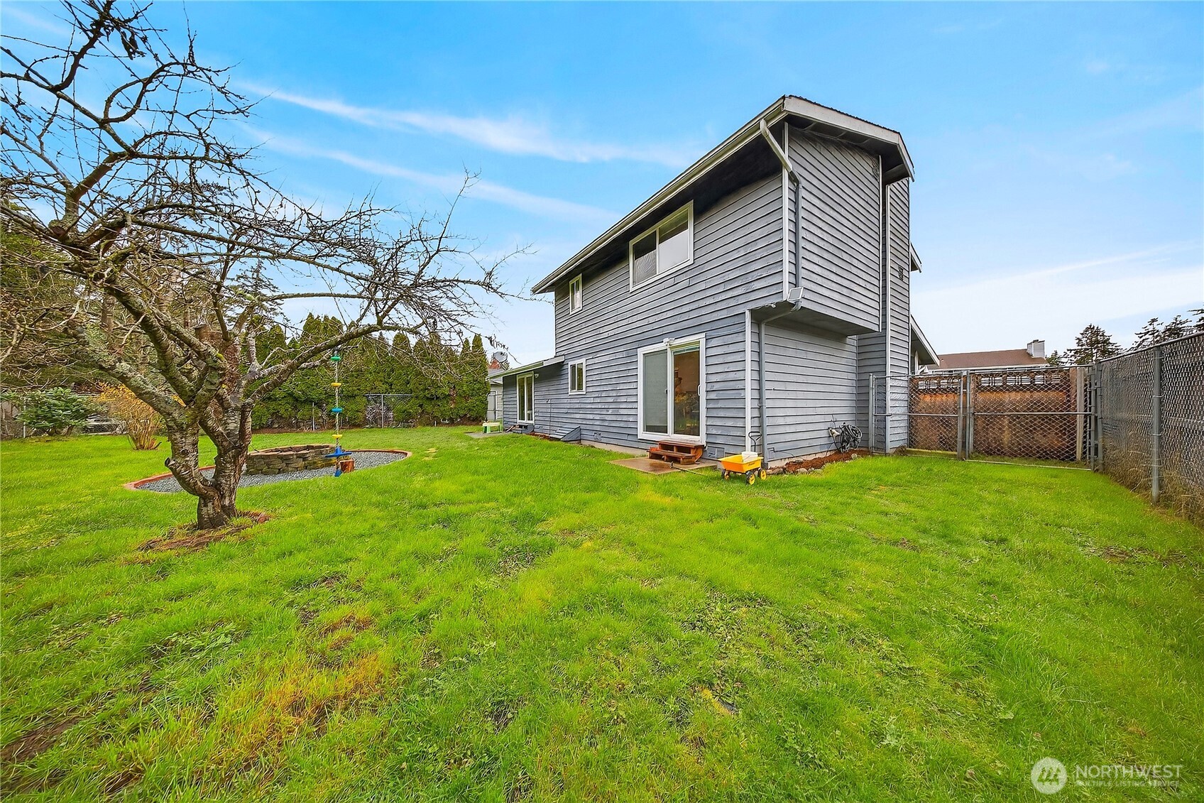 861 NW Haslo Pl , Oak Harbor, WA 98277