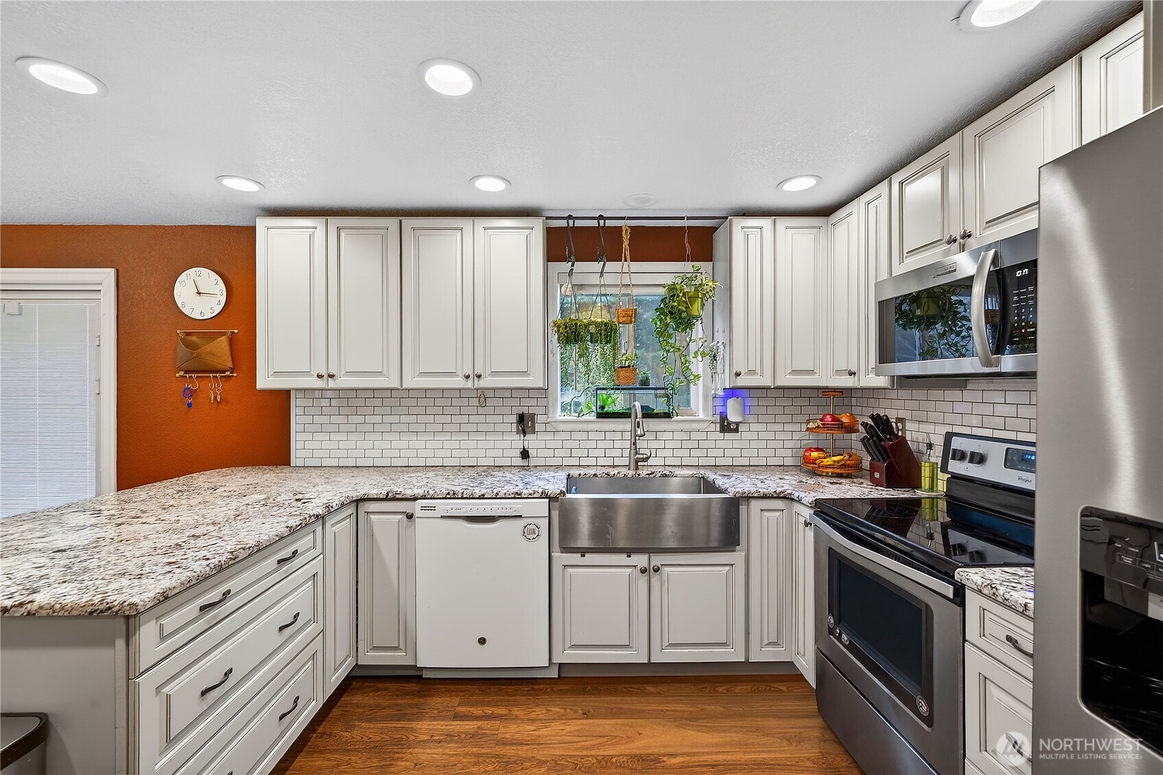 861 NW Haslo Pl , Oak Harbor, WA 98277