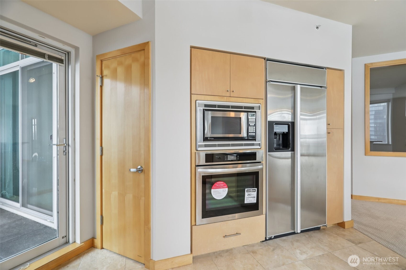1100 106th Avenue NE #902, Bellevue, WA 98004