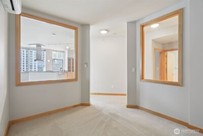 1100 106th Avenue NE #902, Bellevue, WA 98004 - Photo 17