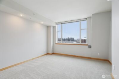 1100 106th Avenue NE #902, Bellevue, WA 98004 - Photo 21