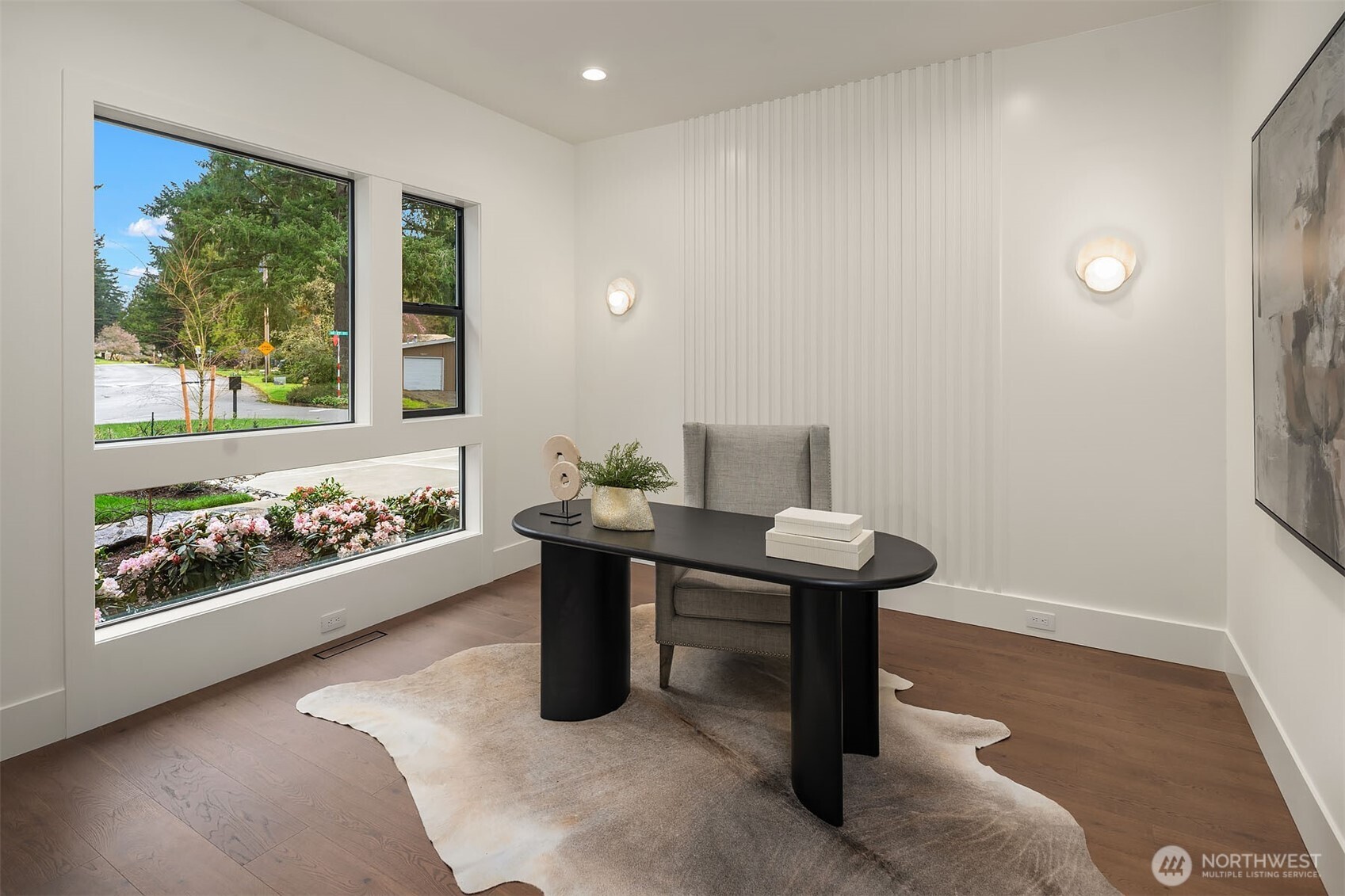 16601 SE 27th Street , Bellevue, WA 98008