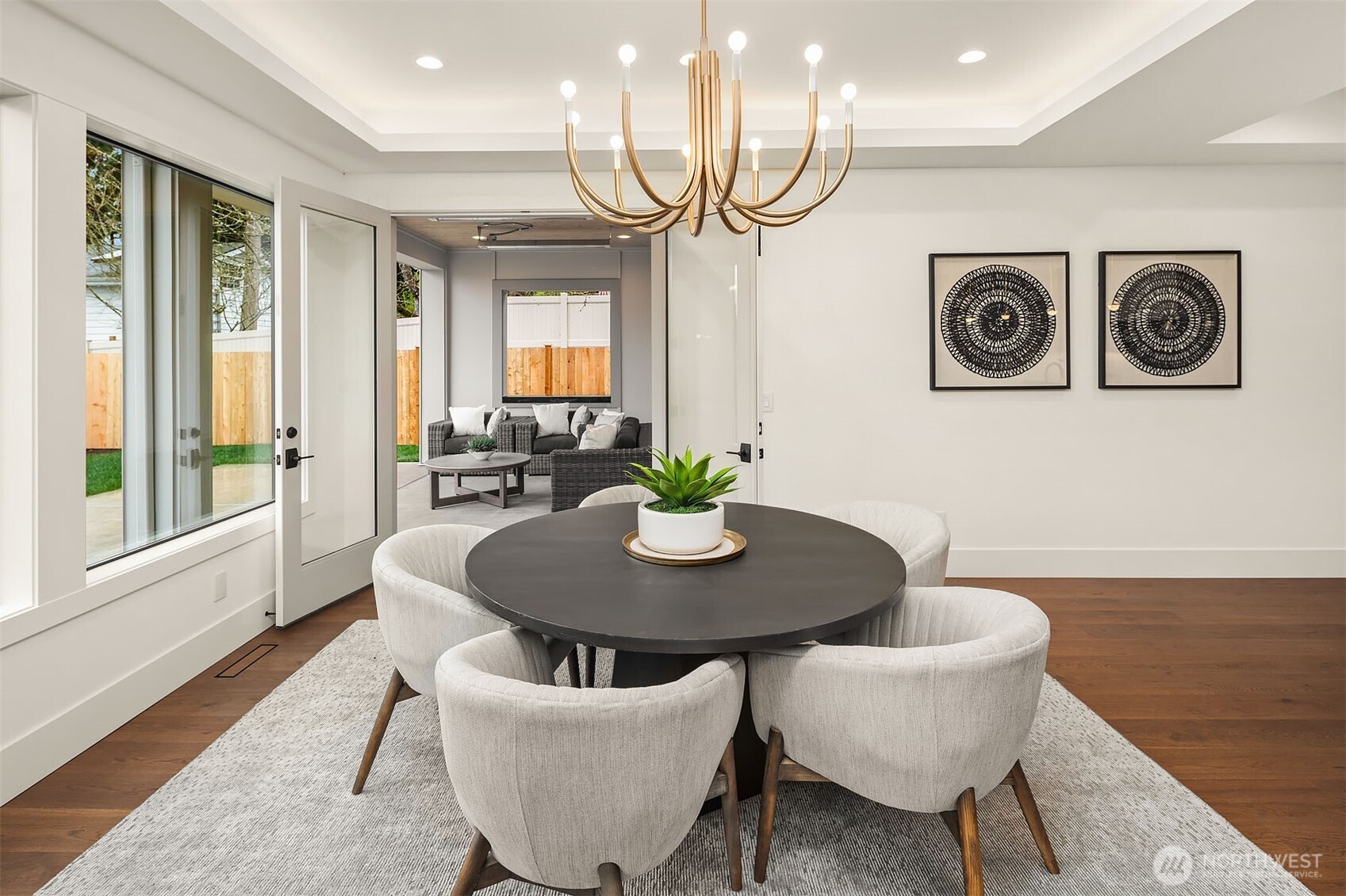 16601 SE 27th Street , Bellevue, WA 98008