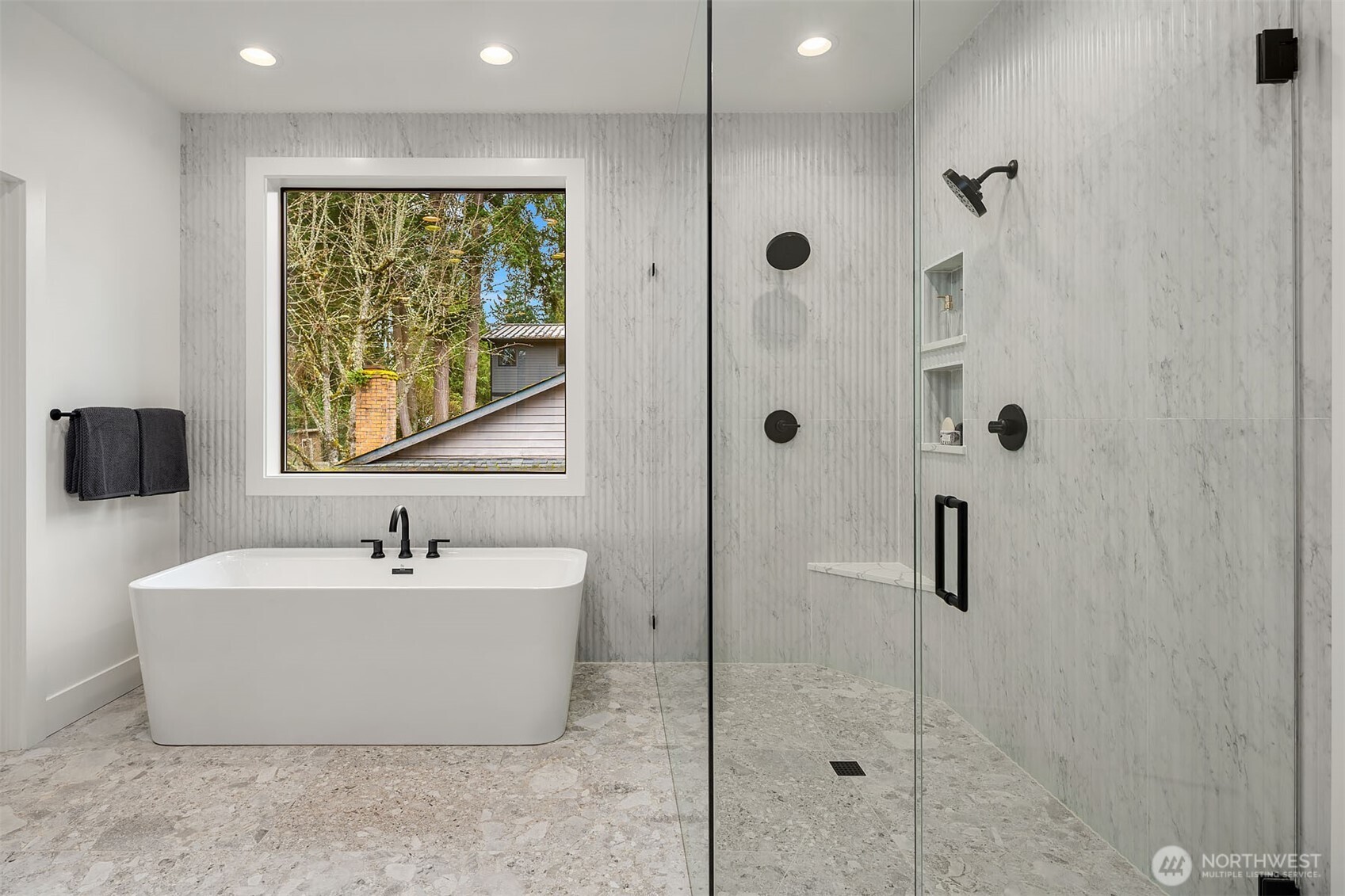 16601 SE 27th Street , Bellevue, WA 98008