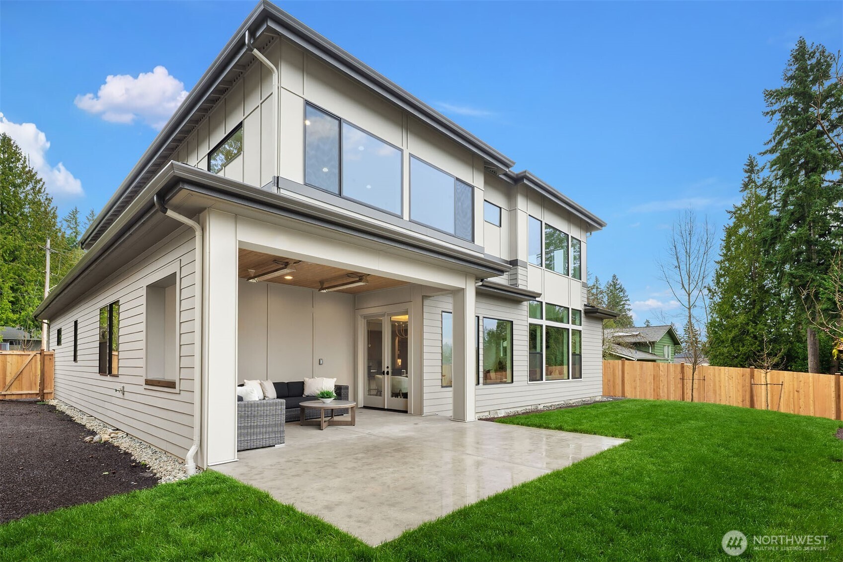 16601 SE 27th Street , Bellevue, WA 98008