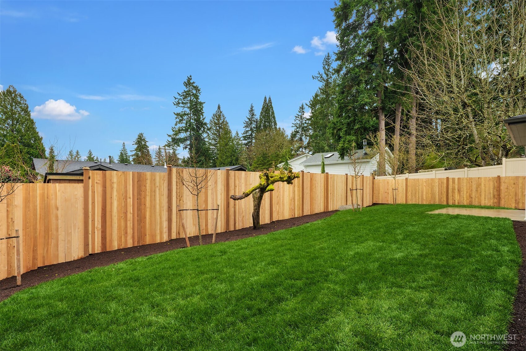 16601 SE 27th Street , Bellevue, WA 98008