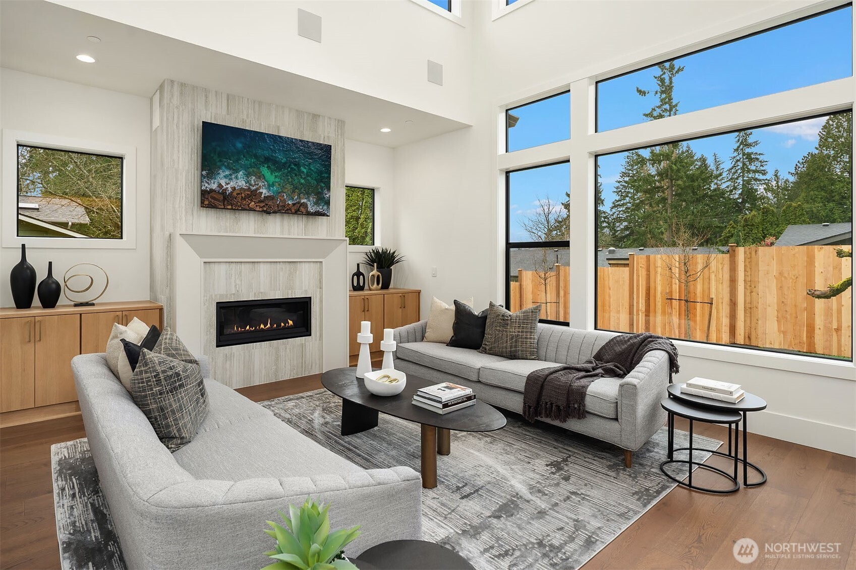 16601 SE 27th Street , Bellevue, WA 98008