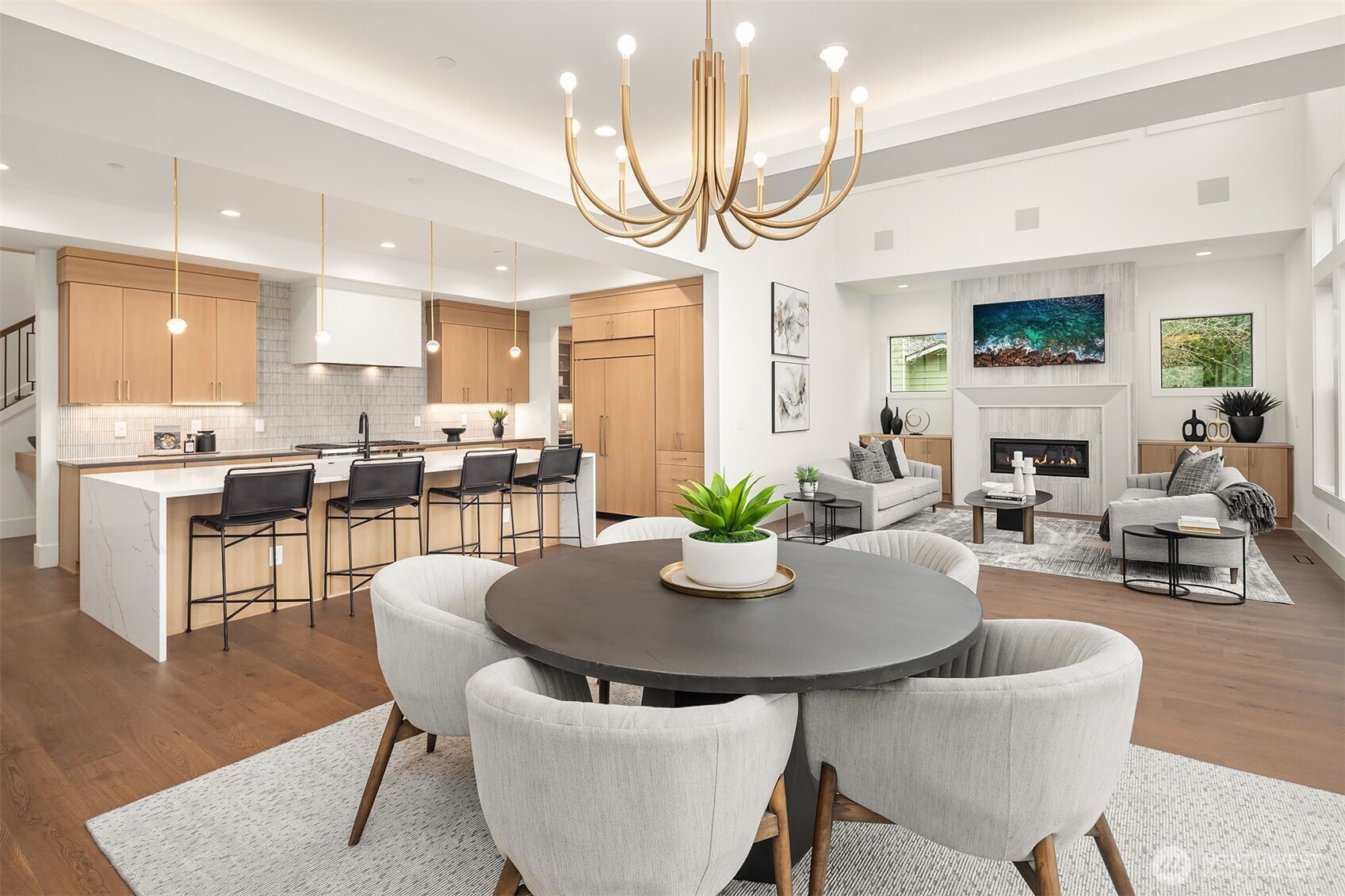 16601 SE 27th Street , Bellevue, WA 98008