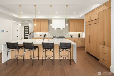 16601 SE 27th Street , Bellevue, WA 98008 - Photo 10