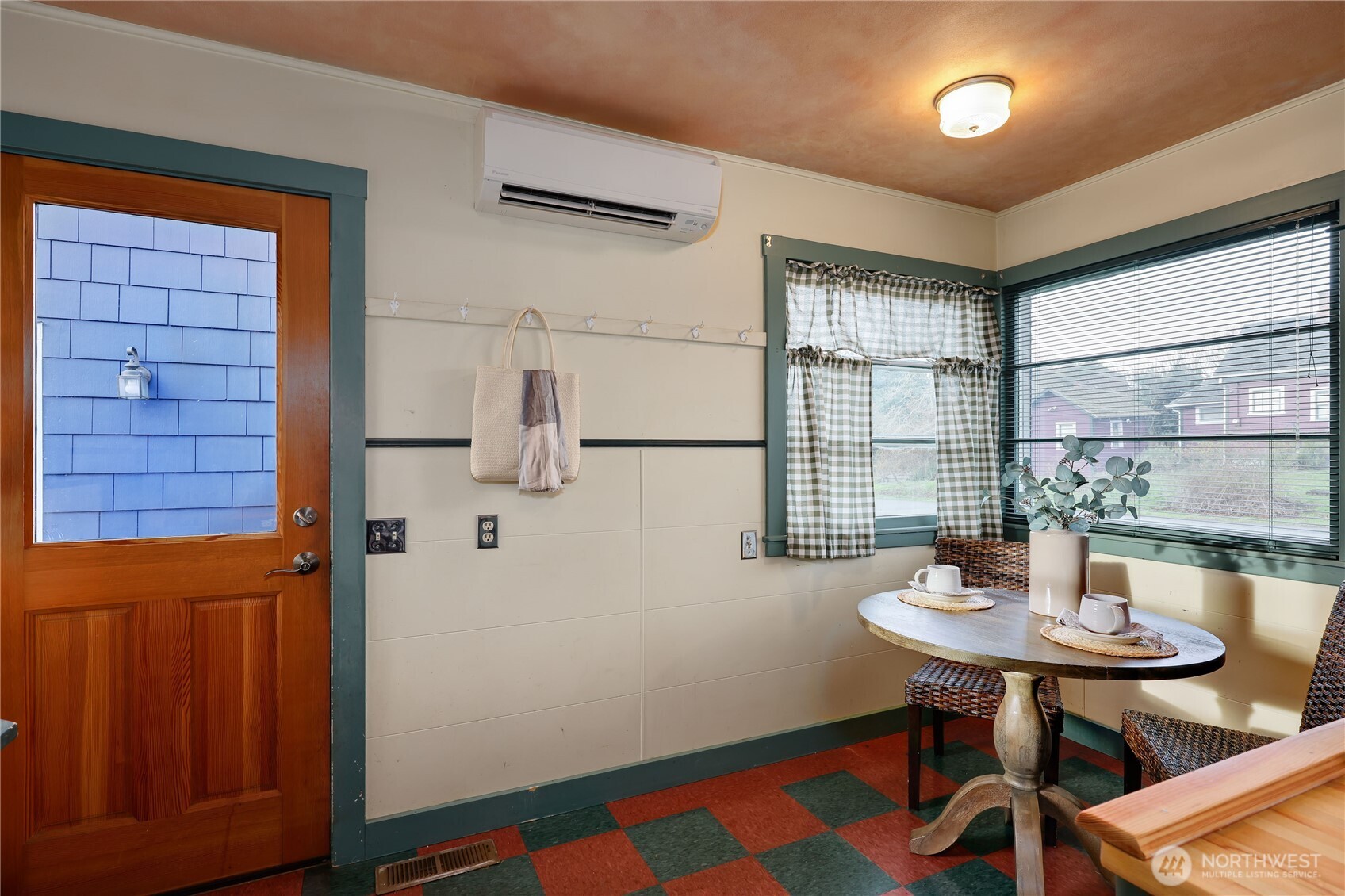 543 Van Buren Street , Port Townsend, WA 98368