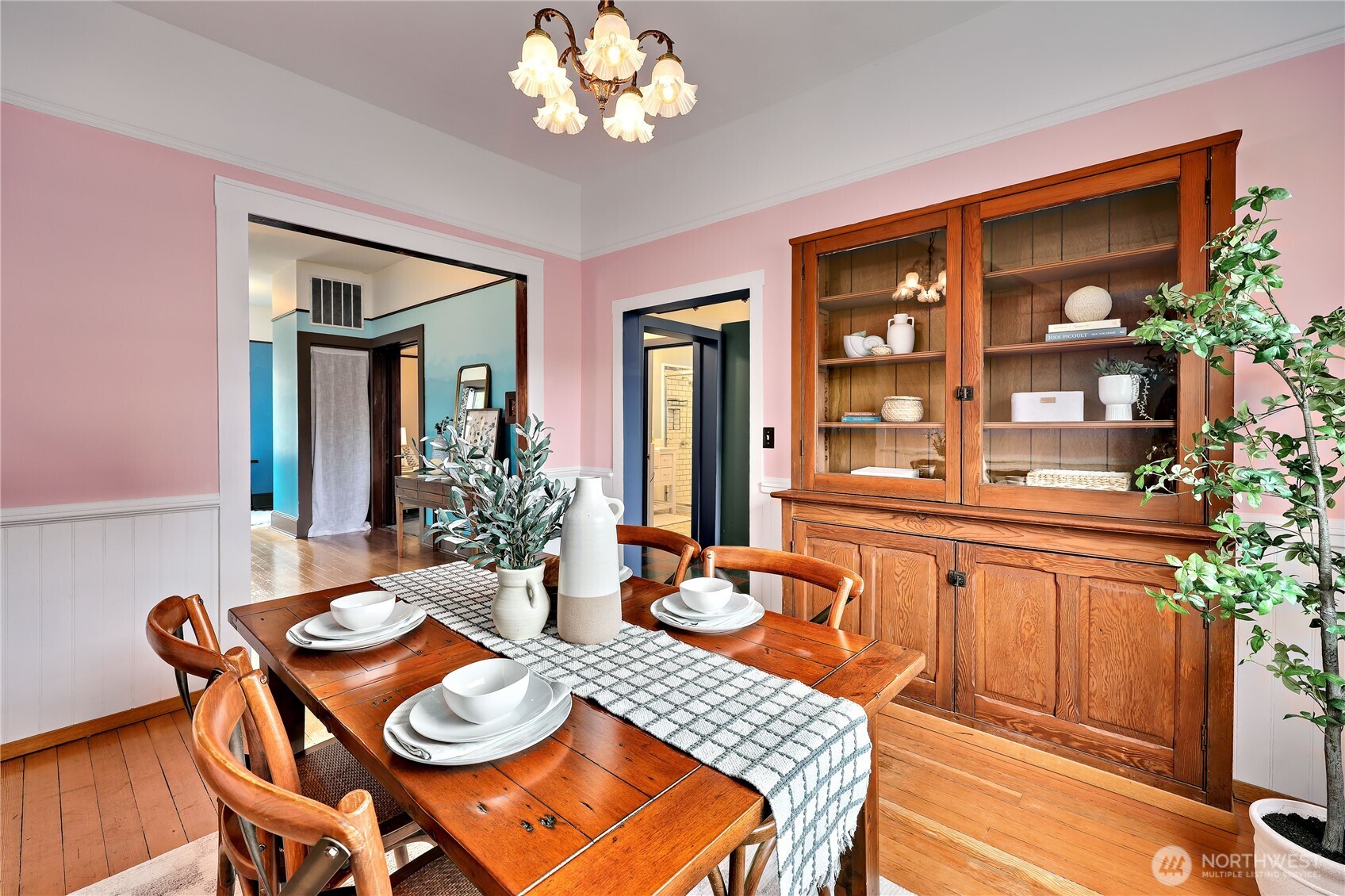 543 Van Buren Street , Port Townsend, WA 98368