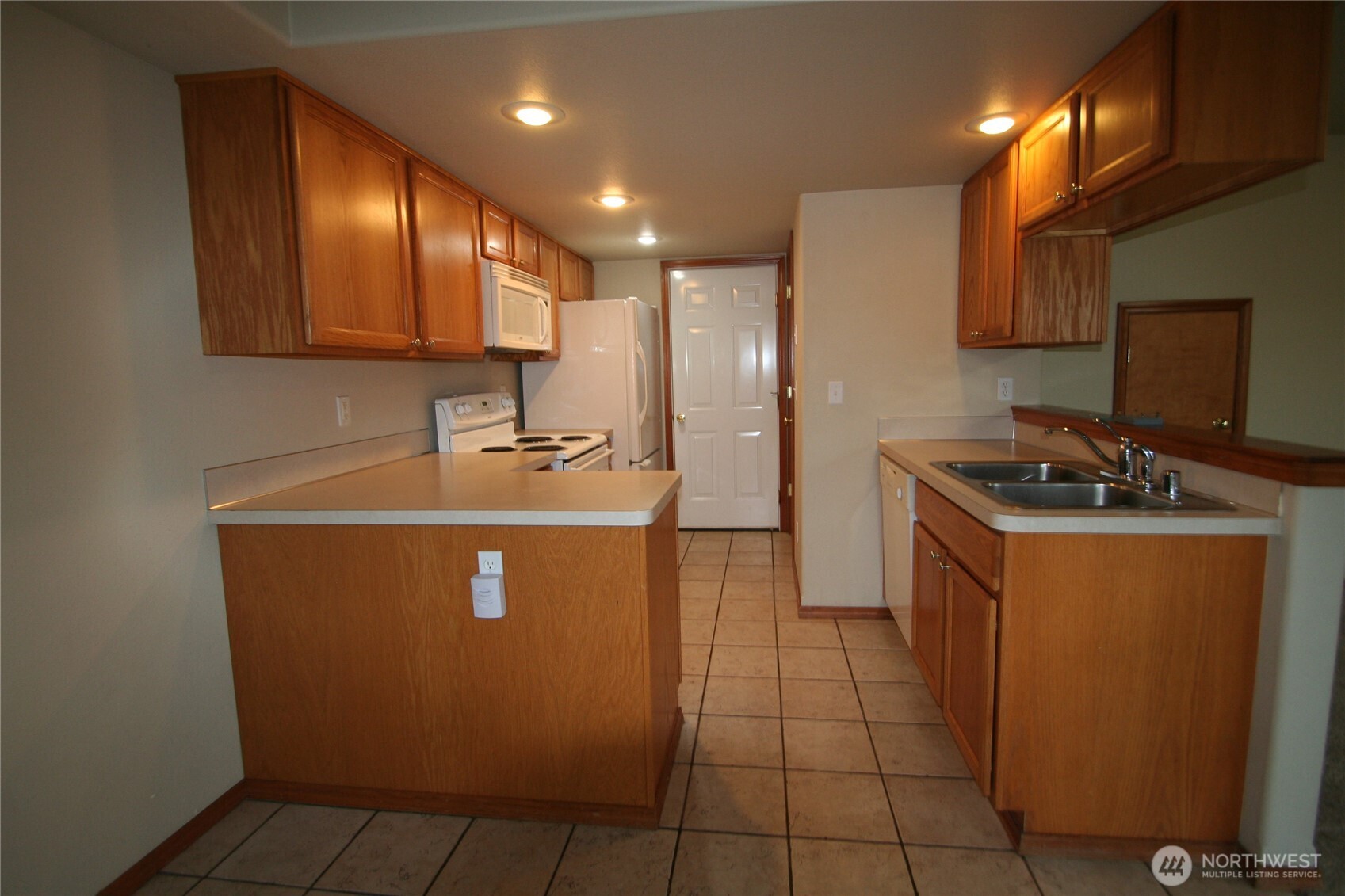 673 SW 20th St , Chehalis, WA 98532