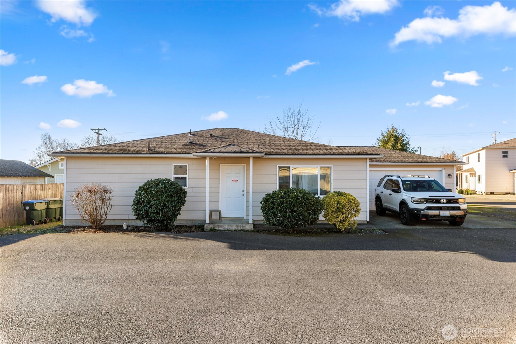 673 SW 20th St , Chehalis, WA 98532