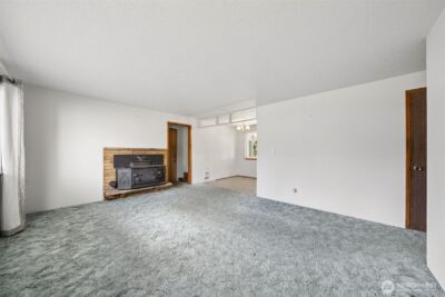 14302 47th Avenue E, Tacoma, WA 98446 - Photo 2