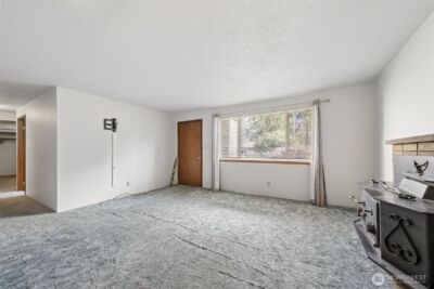 14302 47th Avenue E, Tacoma, WA 98446 - Photo 3