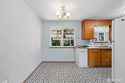 14302 47th Avenue E, Tacoma, WA 98446 - Photo 4