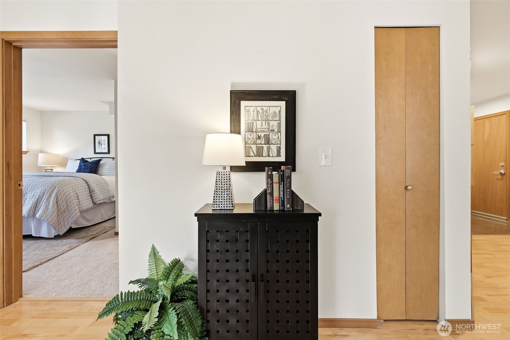 412 11th Avenue #206, Seattle, WA 98122