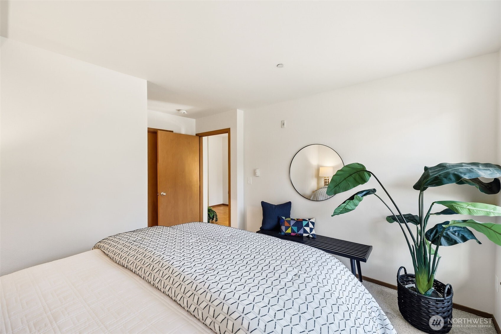 412 11th Avenue #206, Seattle, WA 98122