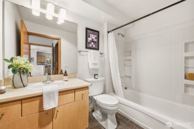 412 11th Avenue #206, Seattle, WA 98122 - Photo 20