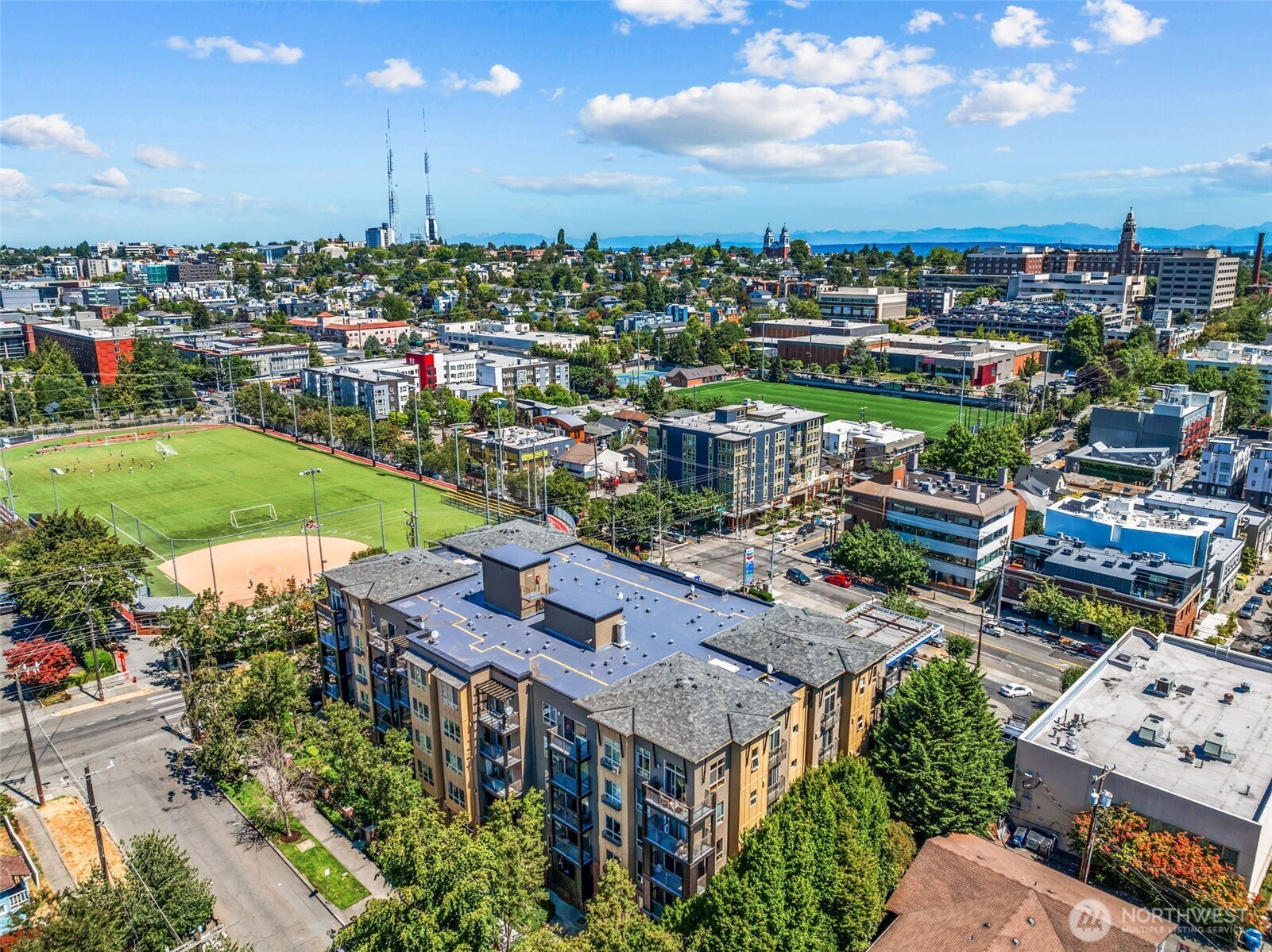 412 11th Avenue #206, Seattle, WA 98122